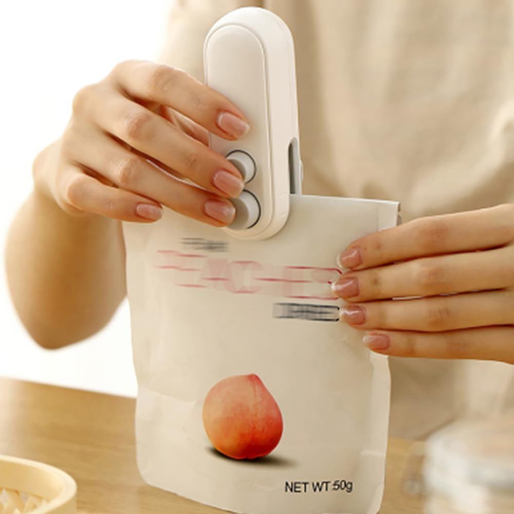 FreshSeal 2 en 1: Mini Sellador Portátil. ¡Frescura sellada, fácil y rápido!